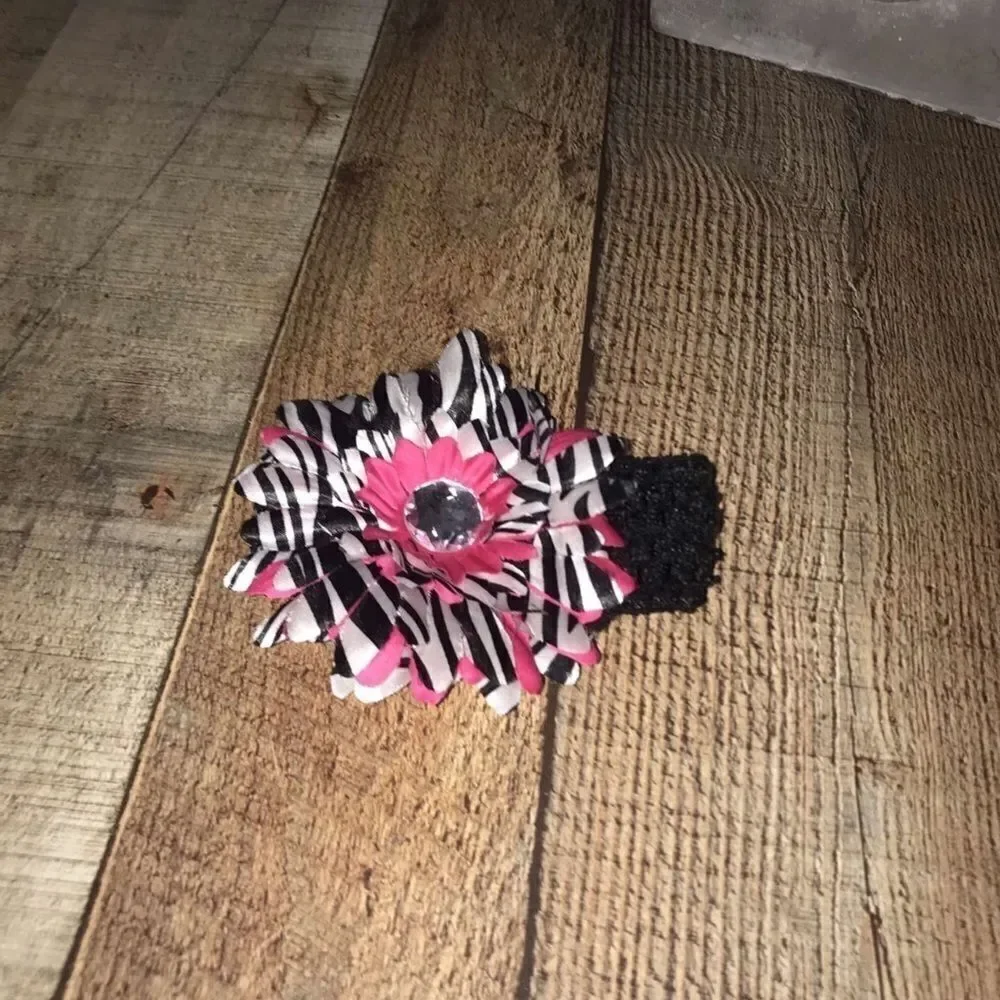 bundle of 9 girls hats and headbands bows